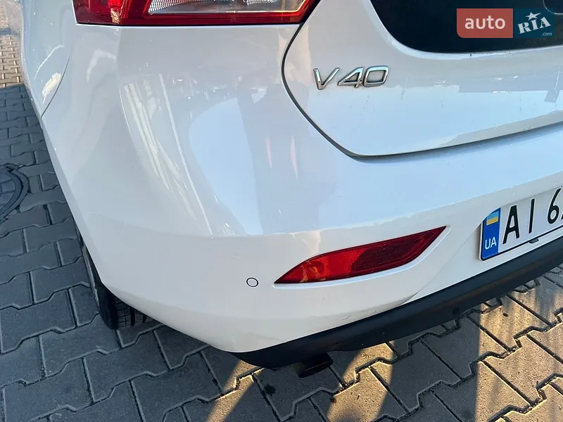 Volvo V40 2018 VIN YV1MV79K0J2486956 фото оголошення 15 з 73
