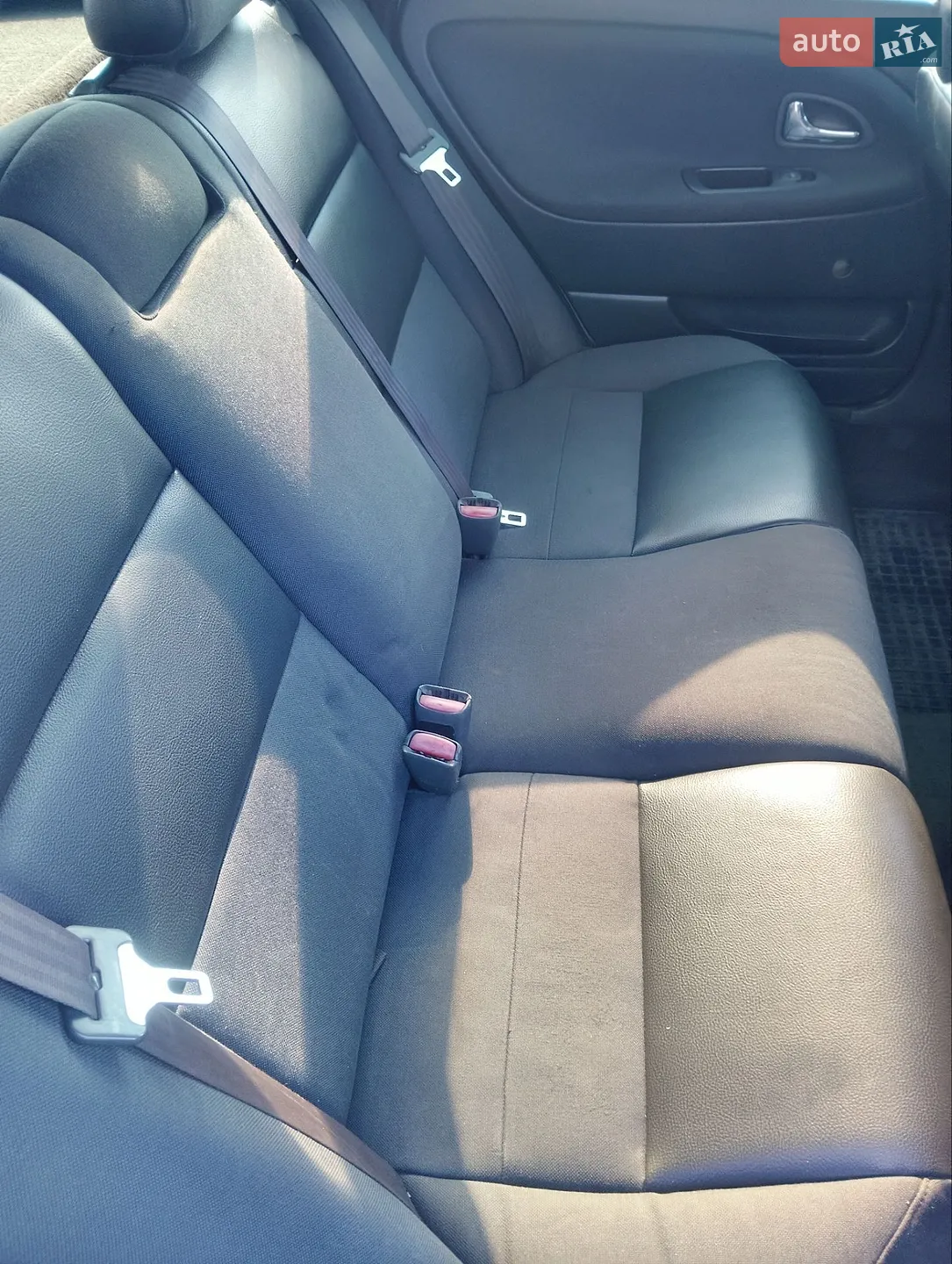 Volvo V40 2003 VIN YV1VW70823F994595 фото оголошення 6 з 15