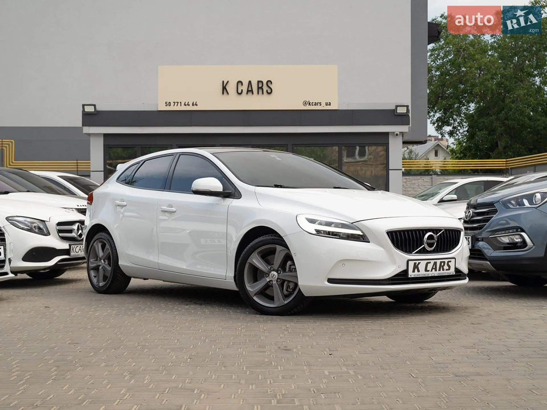 Volvo V40 2018