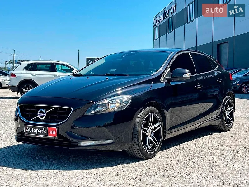 Volvo V40 2012
