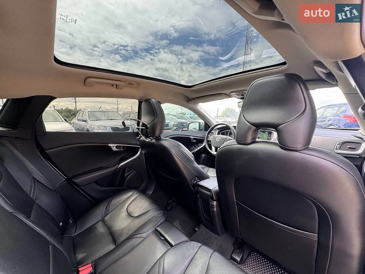 2016 Volvo V40 - мініатюра 42