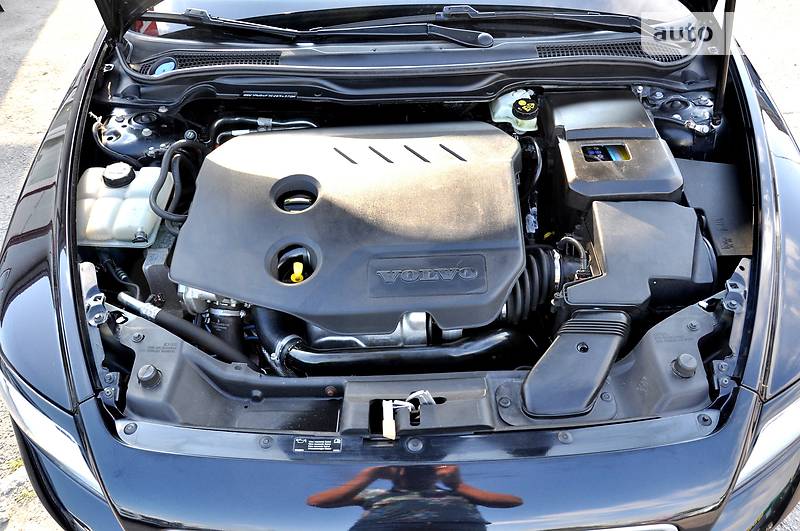 Універсал Volvo V50 2011 в Львові