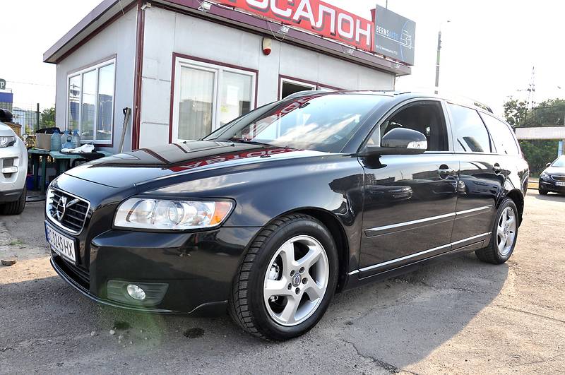 Універсал Volvo V50 2011 в Львові
