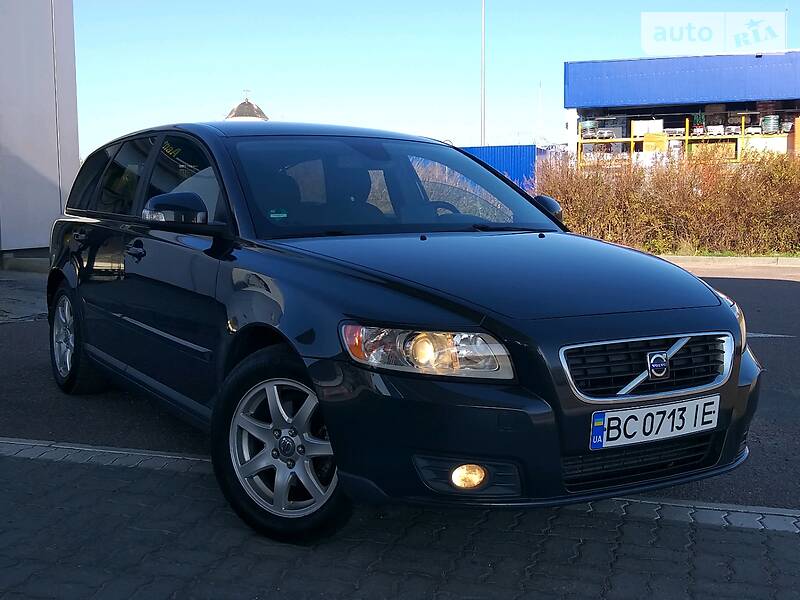 Универсал Volvo V50 2010 в Дрогобыче