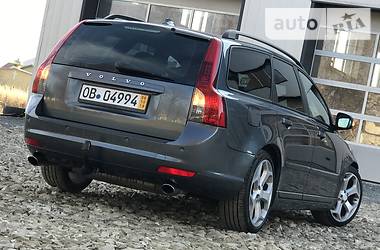 Универсал Volvo V50 2010 в Дрогобыче