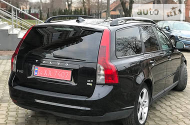 Универсал Volvo V50 2009 в Нововолынске