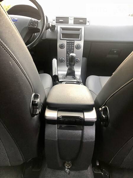 Універсал Volvo V50 2009 в Дрогобичі
