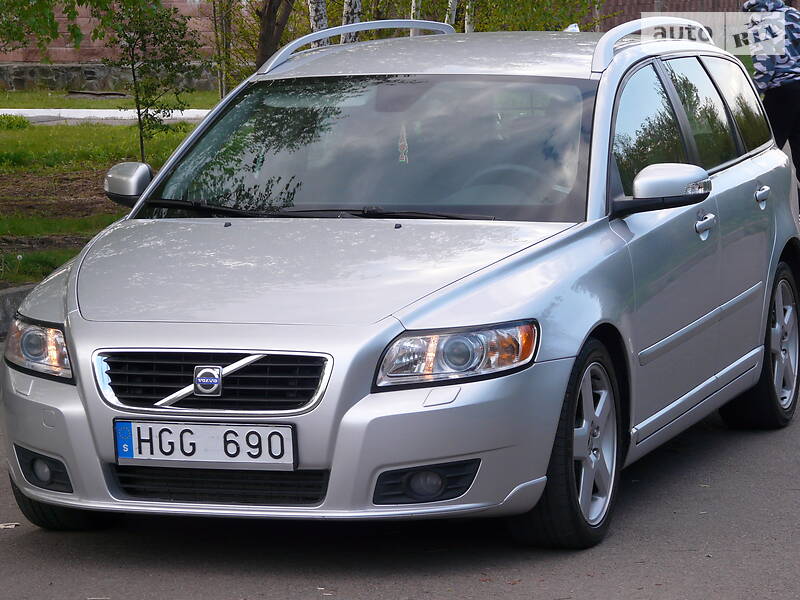 Універсал Volvo V50 2009 в Рівному