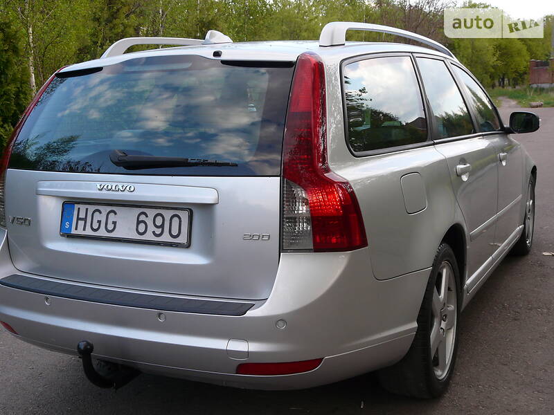 Універсал Volvo V50 2009 в Рівному