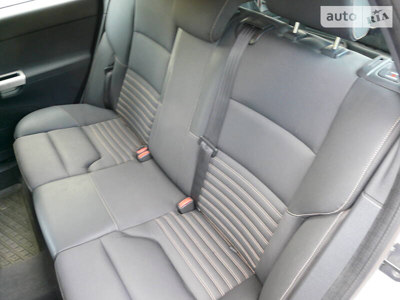 Універсал Volvo V50 2009 в Рівному