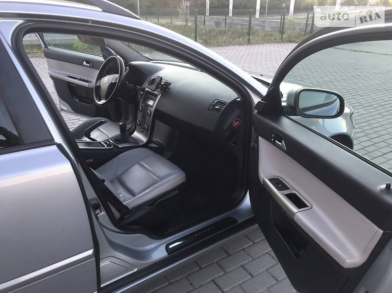 Універсал Volvo V50 2008 в Львові
