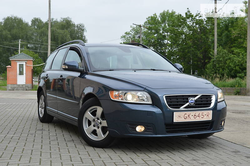 Универсал Volvo V50 2010 в Стрые