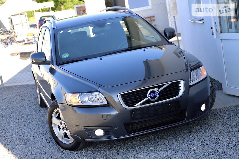 Універсал Volvo V50 2012 в Дрогобичі