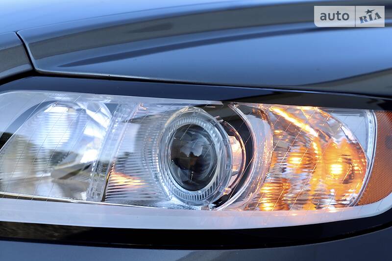 Універсал Volvo V50 2012 в Дрогобичі