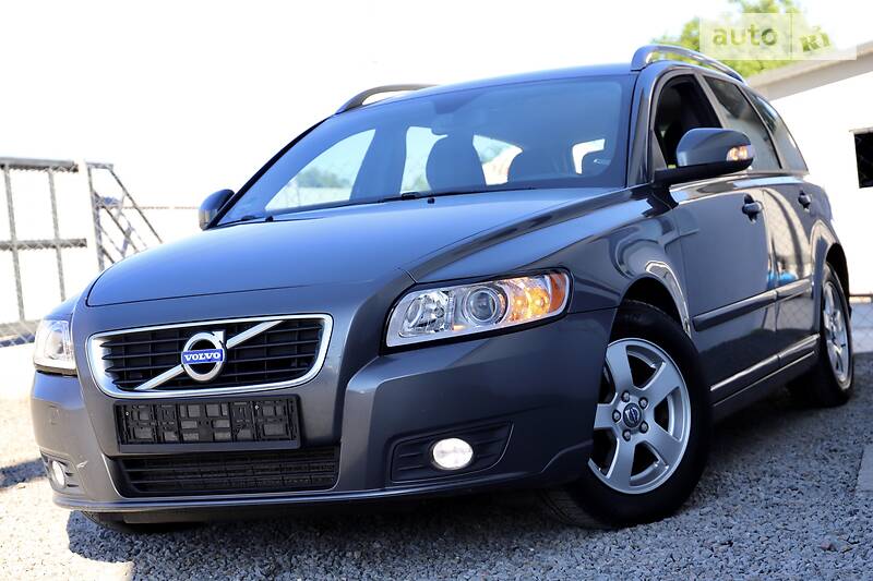 Універсал Volvo V50 2012 в Дрогобичі
