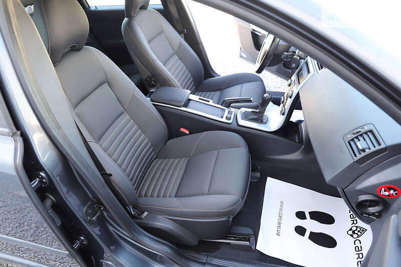 Універсал Volvo V50 2012 в Дрогобичі