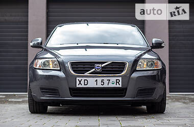 Универсал Volvo V50 2010 в Стрые