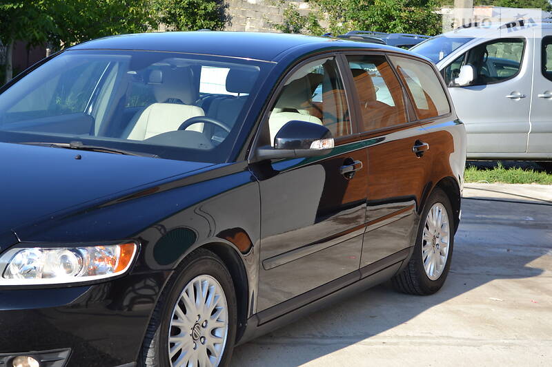 Універсал Volvo V50 2009 в Калуші