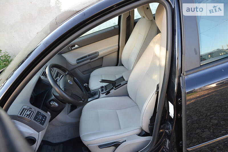 Універсал Volvo V50 2009 в Калуші