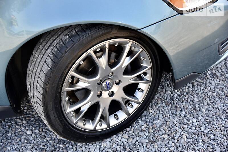 Універсал Volvo V50 2009 в Дрогобичі