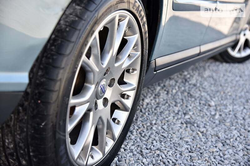 Універсал Volvo V50 2009 в Дрогобичі