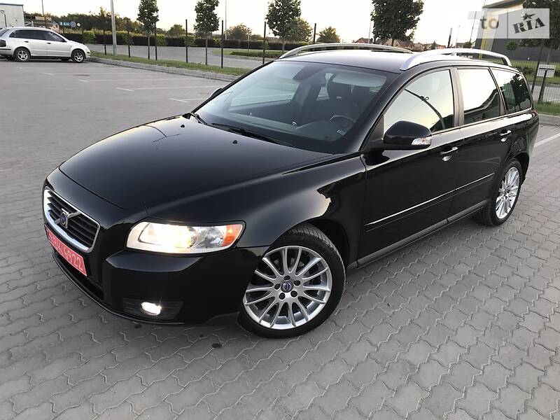 Універсал Volvo V50 2010 в 