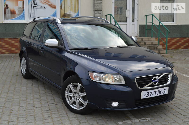 Універсал Volvo V50 2011 в Стрию