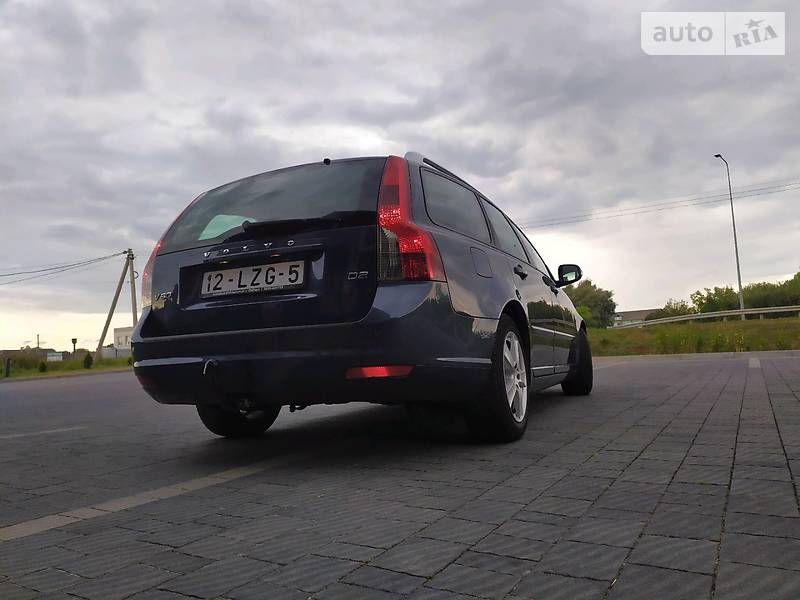 Універсал Volvo V50 2010 в Стрию