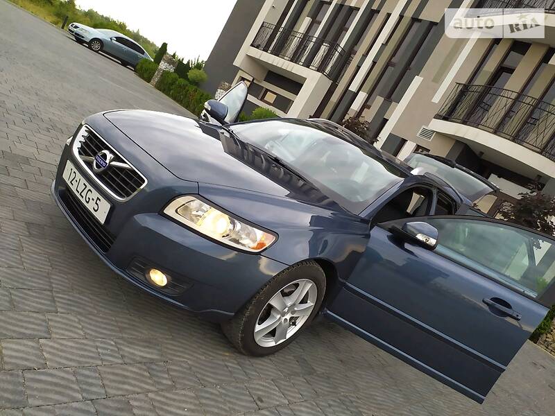 Універсал Volvo V50 2010 в Стрию