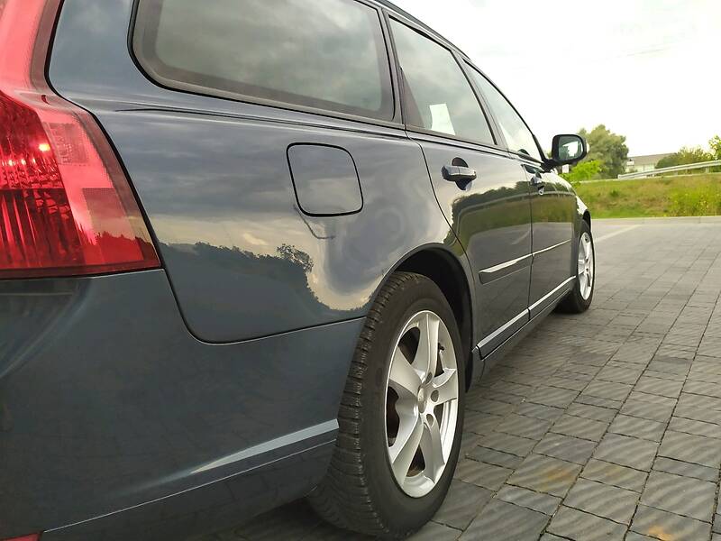 Універсал Volvo V50 2010 в Стрию