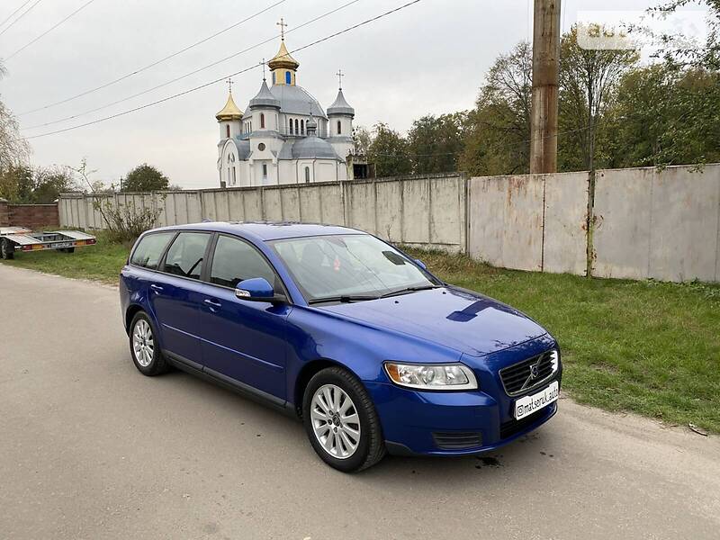 Універсал Volvo V50 2009 в Рівному