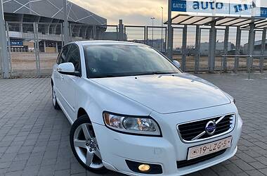 Универсал Volvo V50 2010 в Стрые