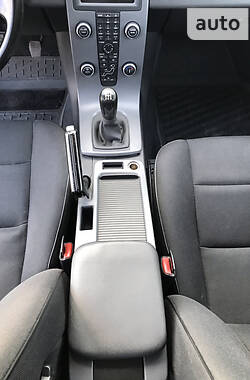Универсал Volvo V50 2009 в 
