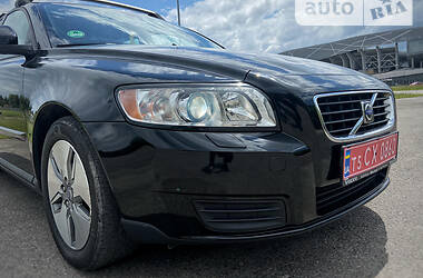 Универсал Volvo V50 2009 в Львове