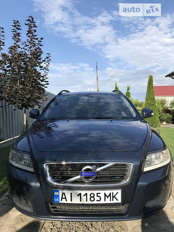 Volvo V50