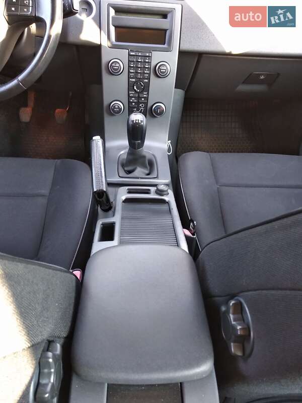 Универсал Volvo V50 2009 в Казанке