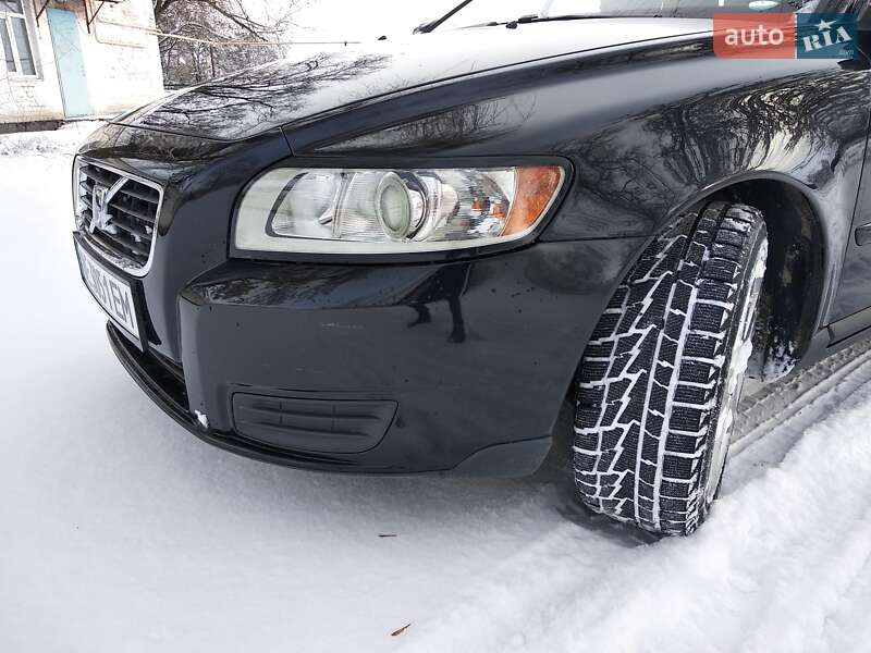 Универсал Volvo V50 2009 в Казанке