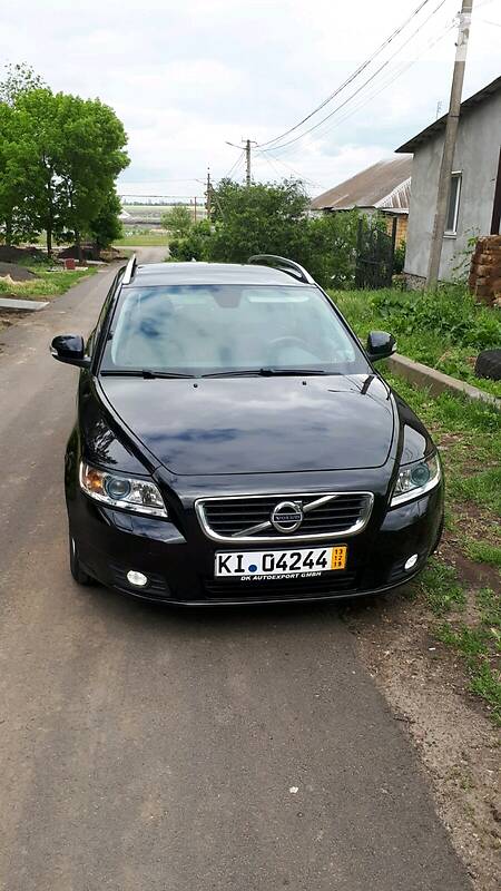 Универсал Volvo V50 2012 в Южном