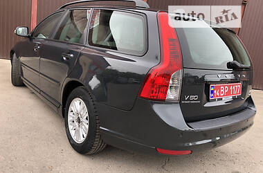 Универсал Volvo V50 2010 в Стрые