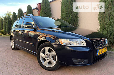 Універсал Volvo V50 2010 в Стрию