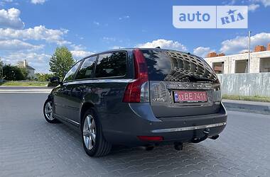 Универсал Volvo V50 2008 в Киеве