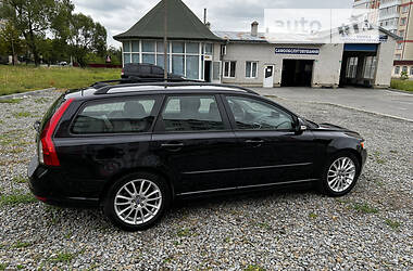 Універсал Volvo V50 2010 в Івано-Франківську