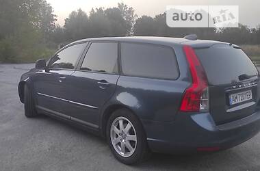 Універсал Volvo V50 2009 в Звягелі