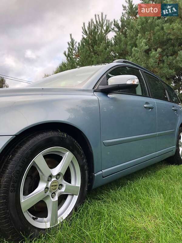 Универсал Volvo V50 2007 в Луцке