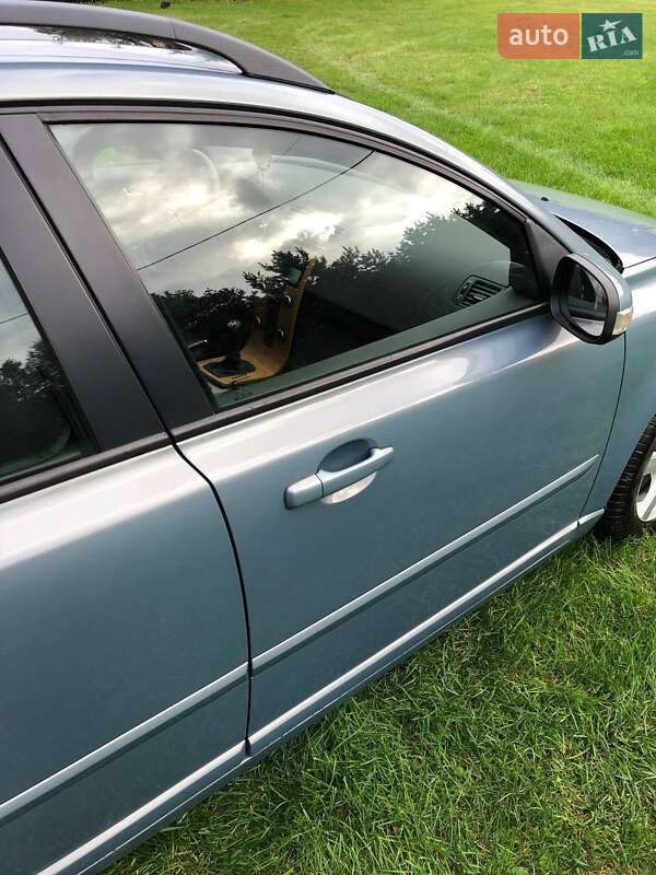 Универсал Volvo V50 2007 в Луцке