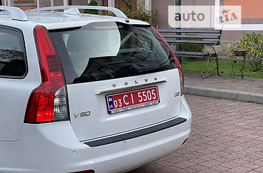 Универсал Volvo V50 2012 в 