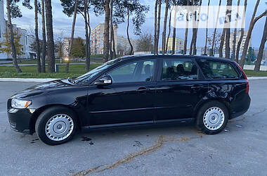 Универсал Volvo V50 2009 в 