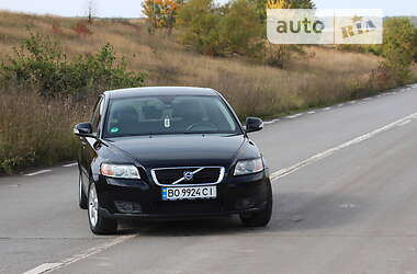 Универсал Volvo V50 2010 в Тернополе