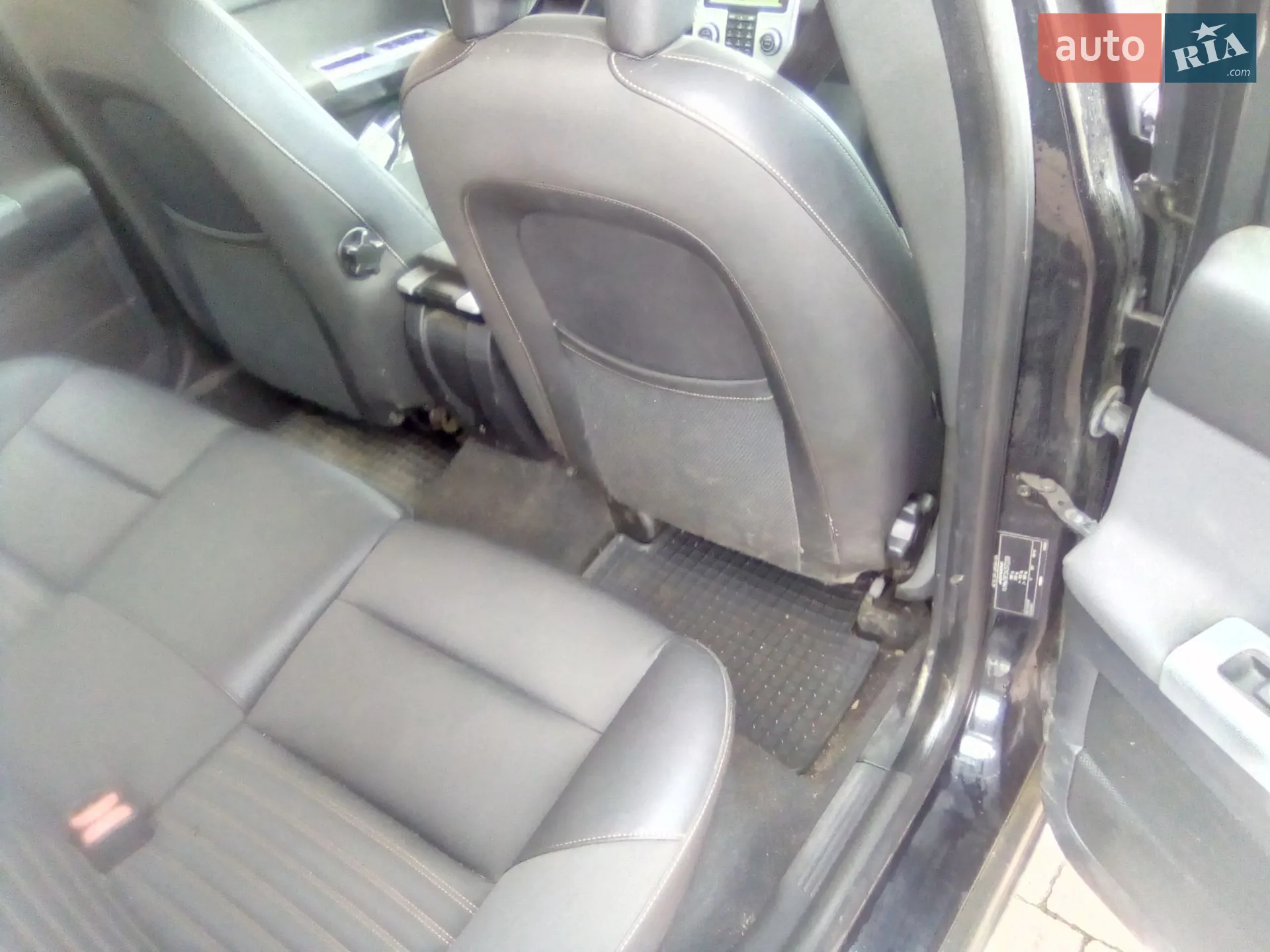 2010 Volvo V50 - мініатюра 10