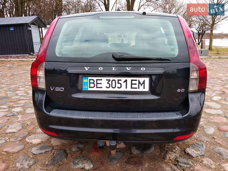 Универсал Volvo V50 2009 в Казанке
